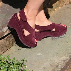 Pedro García Burgundy Fayre Criss-Cross Clog